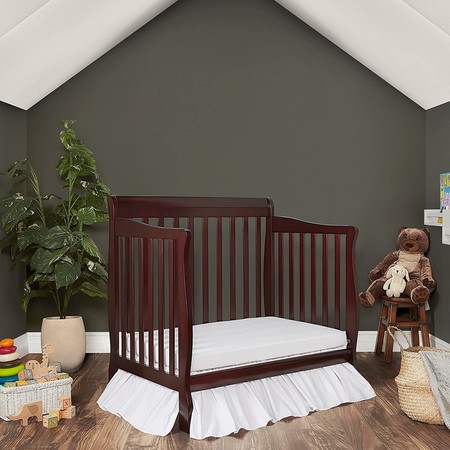 Детская кроватка-трансформер мини 4в1 с 3 настройками высоты матраса еспресо Dream On Me изображение 5