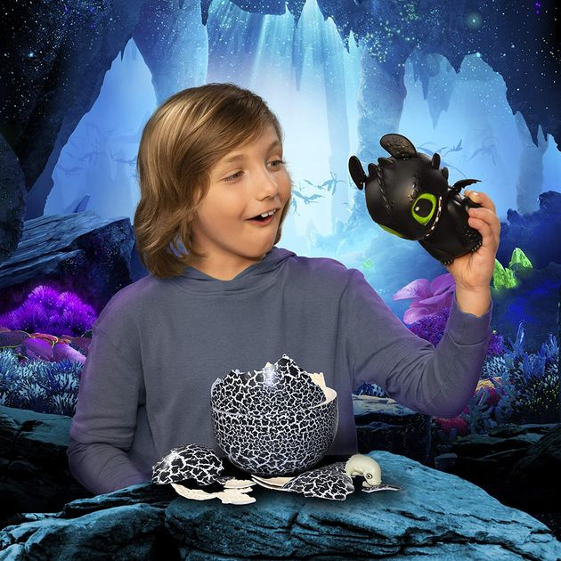 Интерактивный дракон Беззубик в яйце Dreamworks Dragons Hatching Toothless изображение 4