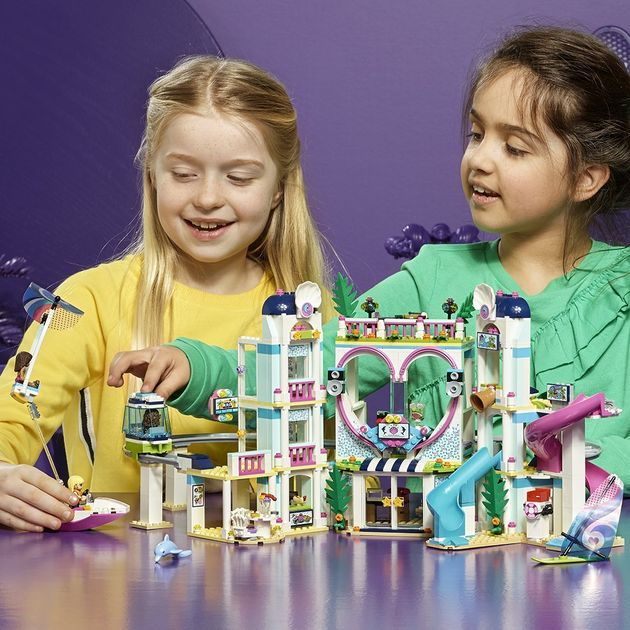Конструктор Лего Курорт Хартлейк-Сити (1017 дет) Lego Friends Heartlake City 41347 изображение 2