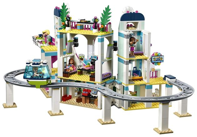 Конструктор Лего Курорт Хартлейк-Сити (1017 дет) Lego Friends Heartlake City 41347 изображение 6