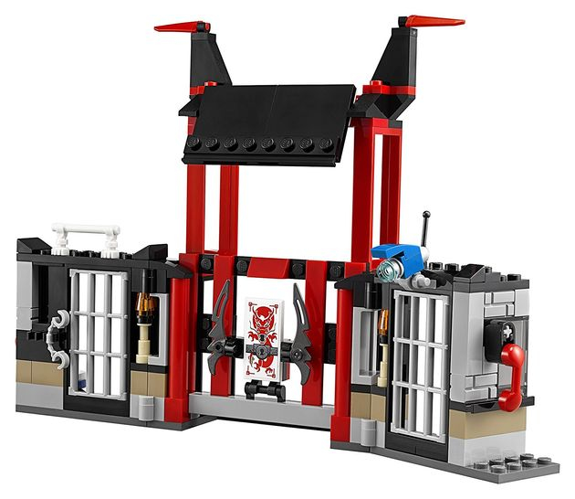 Фото3 Конструктор Лего Ниндзяго Побег из тюрьмы Криптариум 70591 Lego Lego