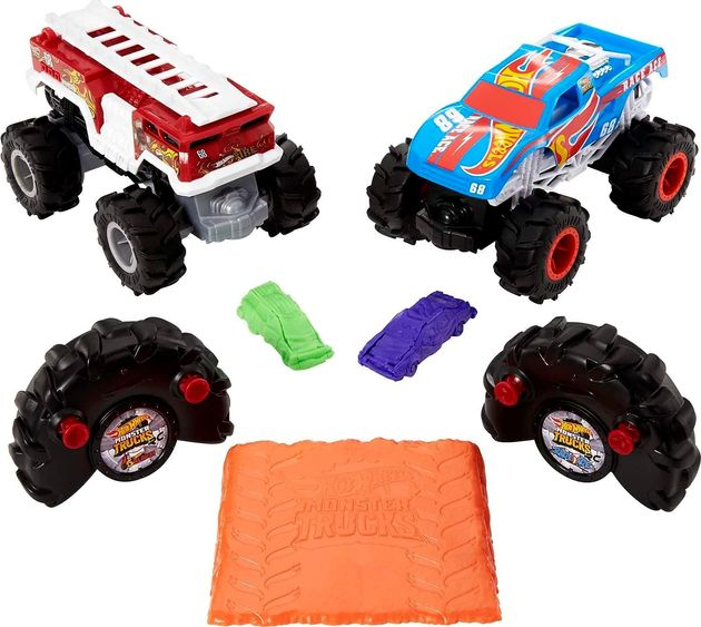 Набір машинок Монстер Трак Hot Wheels RC Monster Trucks W 5-Alarm