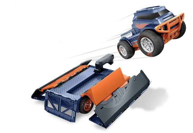 Радиоуправляемый грузовик-трансформер для трюков Хот Вилс/Hot Wheels R/c Trick Truck Transforming Stunt Park изображение 5