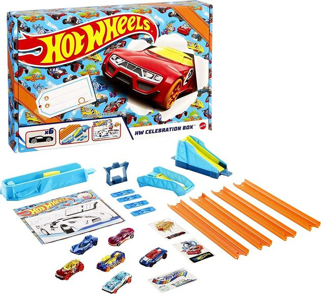 Трек Хот Вилс Подарочный набор с сюрпризами и 6-ю машинками Hot Wheels изображение 