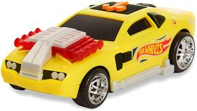 Моторизированная машинка Хот Вилс со светом и звуком Hot Wheels Poppin Wheelie Cars Hollowback