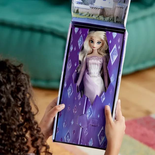 Disney Elsa Classic Doll – Frozen 2 зображення 4