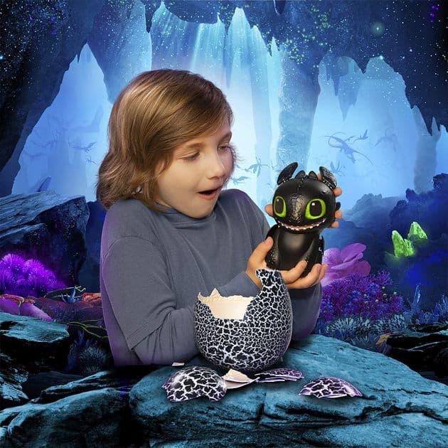 Интерактивный дракон Беззубик в яйце Dreamworks Dragons Hatching Toothless изображение 2