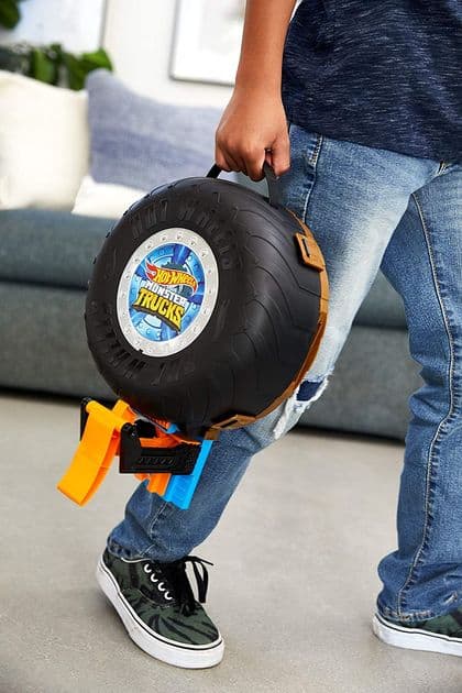 Трек Хот Вилс Трюки в шине Hot Wheels Monster Trucks изображение 4