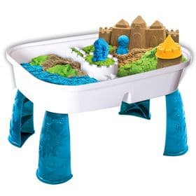  Набор песка для детского творчества - KINETIC SAND TABLE (голубой,натур.,1360г, стол для игры,аксес) Каталог