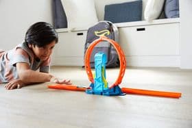 Трек Хот Вилс Грандиозная петля Hot Wheels Assorted Loop Kicker Pack изображение 2