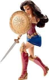 Кукла Чудо-женщина с мечом и щитом DC Wonder Woman Deluxe doll with shield and sword FDF39 изображение 1