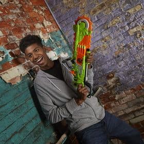 Бластер Нерф Зомби Страйк Бензопила Ударный мозг Nerf Zombie Strike Brainsaw Blaster B3569 изображение 9