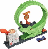 Hot Wheels Track Set Gator Loop Attack Playset in Pizza Place