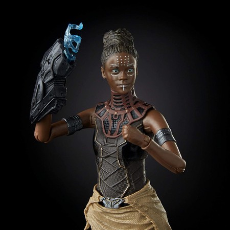 Фигурка Шури сестра Черной Пантера Marvel Legends Series Black Panther Shuri E3973 изображение 1
