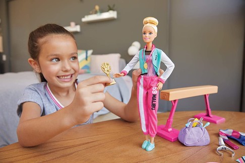 Игровой набор кукла Барби гимнастка Barbie Gymnastics Playset GJM72 изображение 9