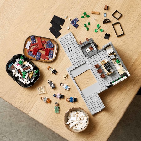 Конструктор Лего Шоу-квартира Великолепной пятерки (974 дет) Lego Icons «Queer Eye» 10291 изображение 7