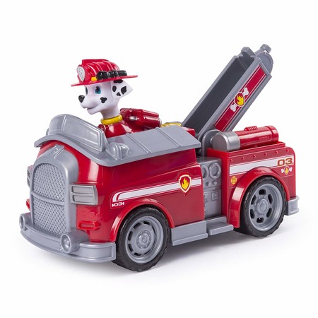 Игровой набор Маршал на пожарной машине с выдвижными водяными пушками Щенячий патруль